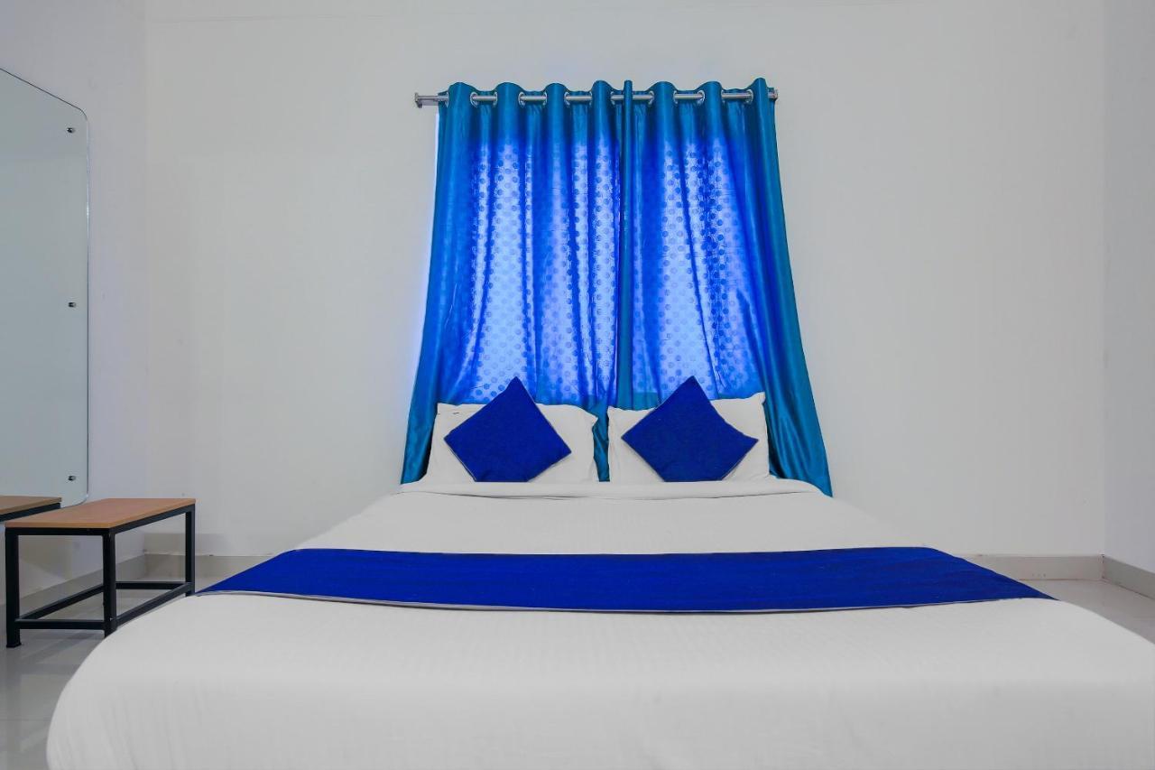 Oyo Silverkey 74581 Nallagandla Hotel Hyderabad Exterior foto