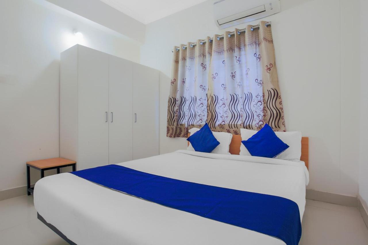 Oyo Silverkey 74581 Nallagandla Hotel Hyderabad Exterior foto