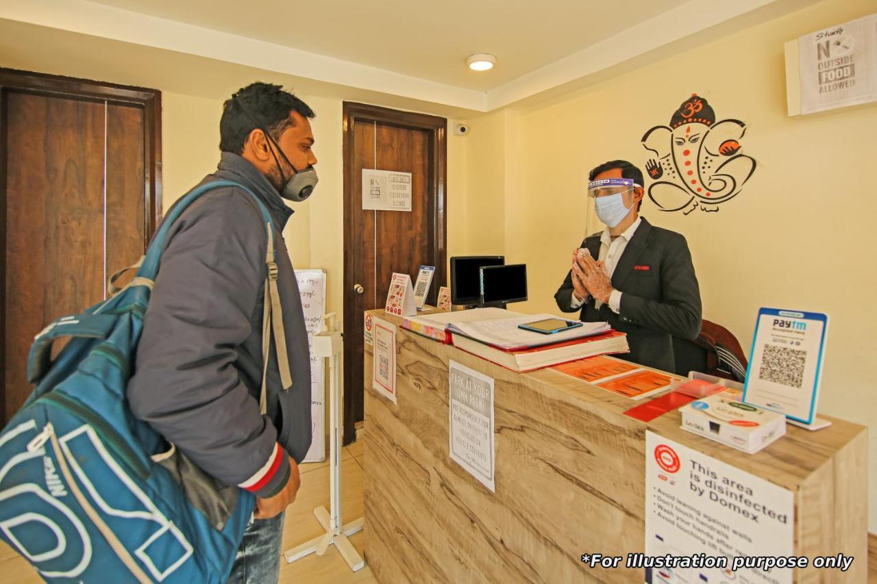 Oyo Silverkey 74581 Nallagandla Hotel Hyderabad Exterior foto