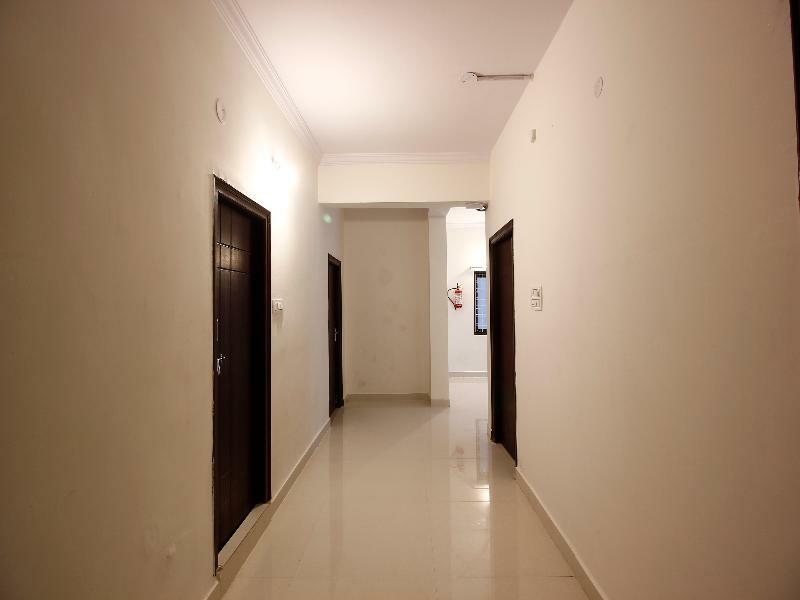 Oyo Silverkey 74581 Nallagandla Hotel Hyderabad Exterior foto